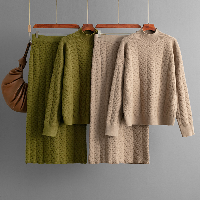 Half high collar long sleeved pullover top+skirt two-piece set - Image 2