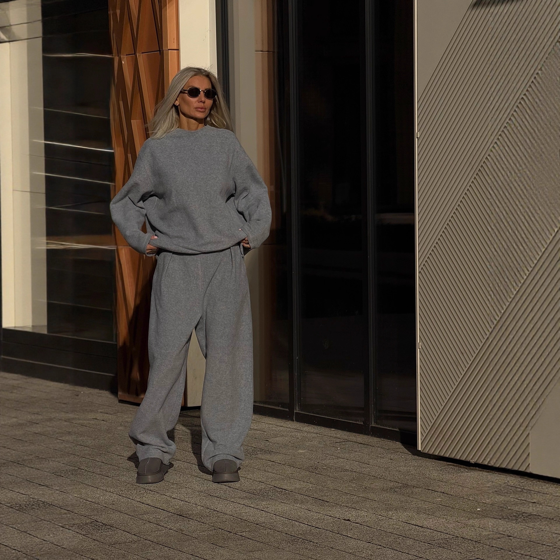 Fleece Sweatshirt & Pants Set - Image 3