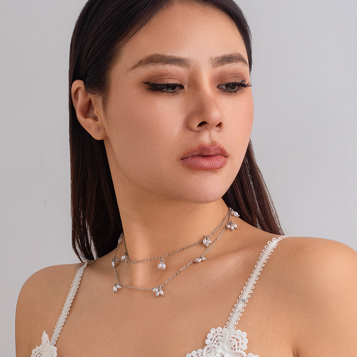 Double-Layer Pearl Necklace - Image 7