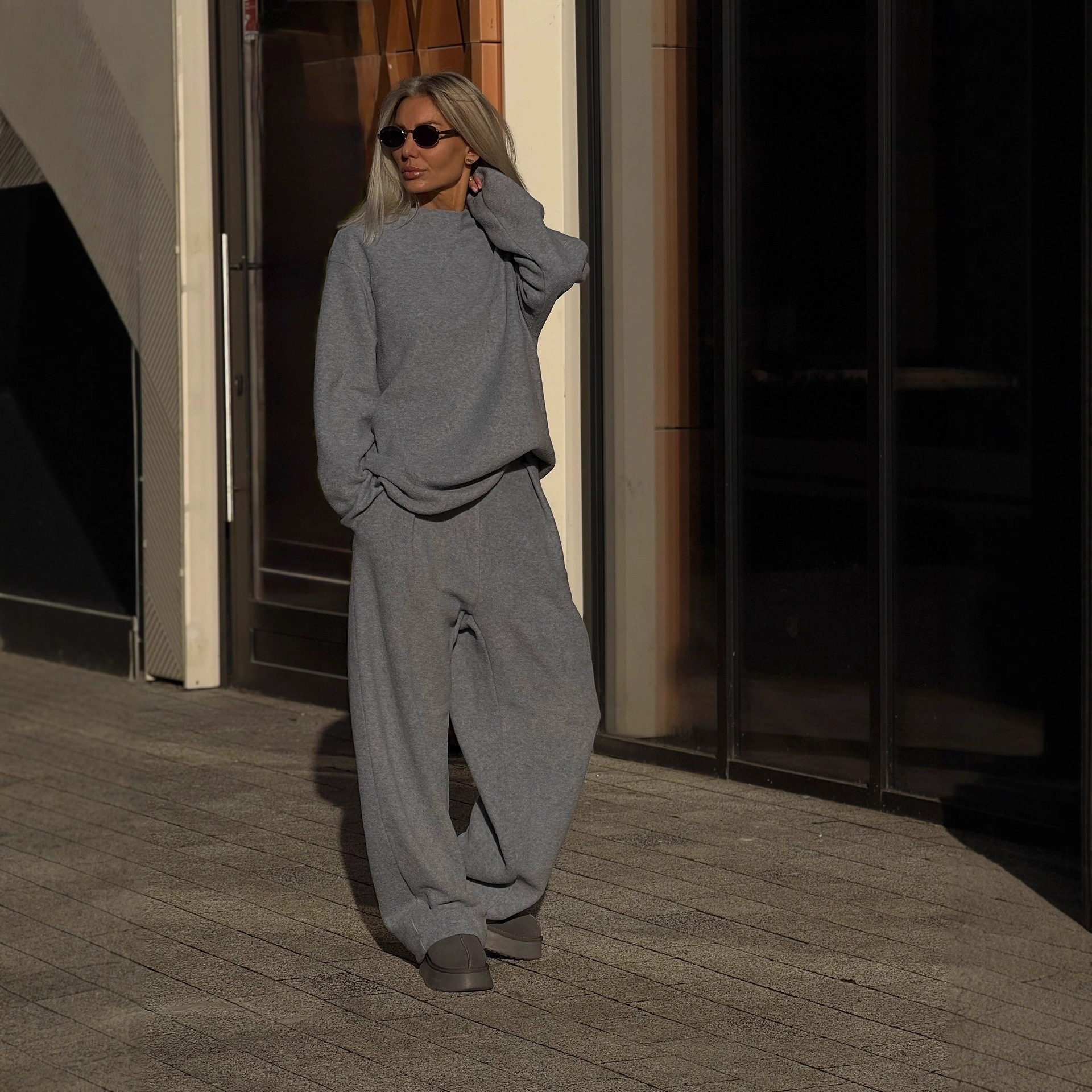 Fleece Sweatshirt & Pants Set - Image 2