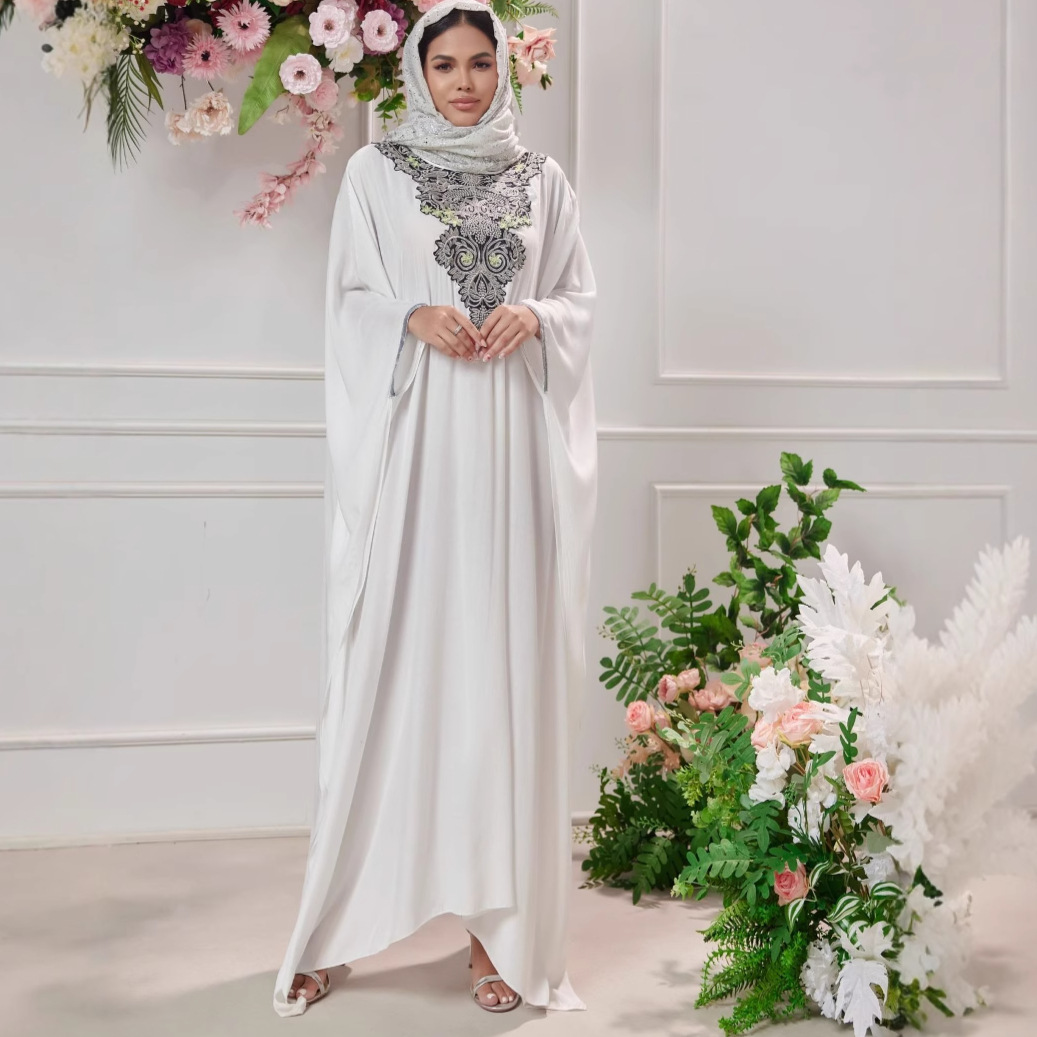 Silk Abaya - Image 3