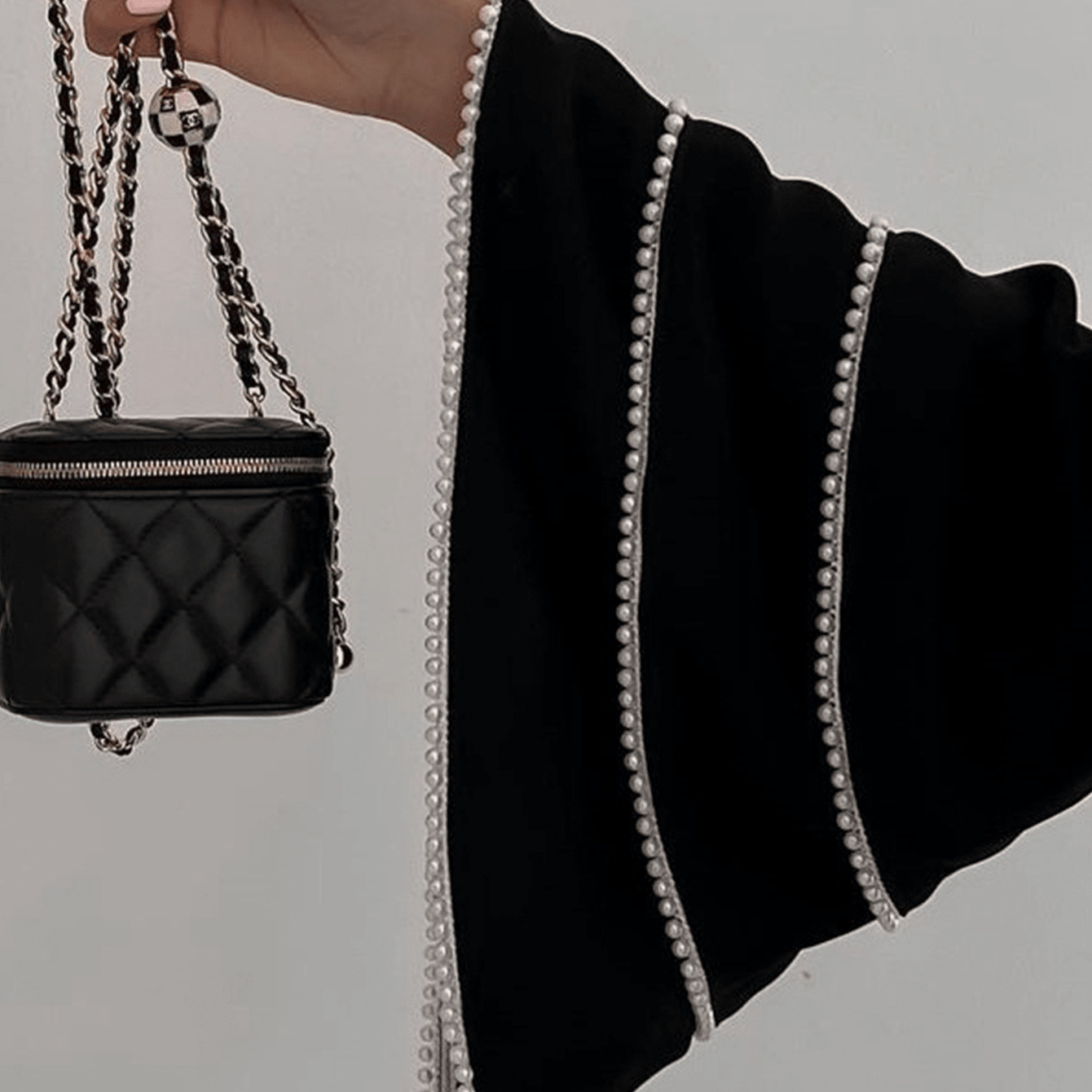Pearl Cuff Cardigan Abaya - Image 4